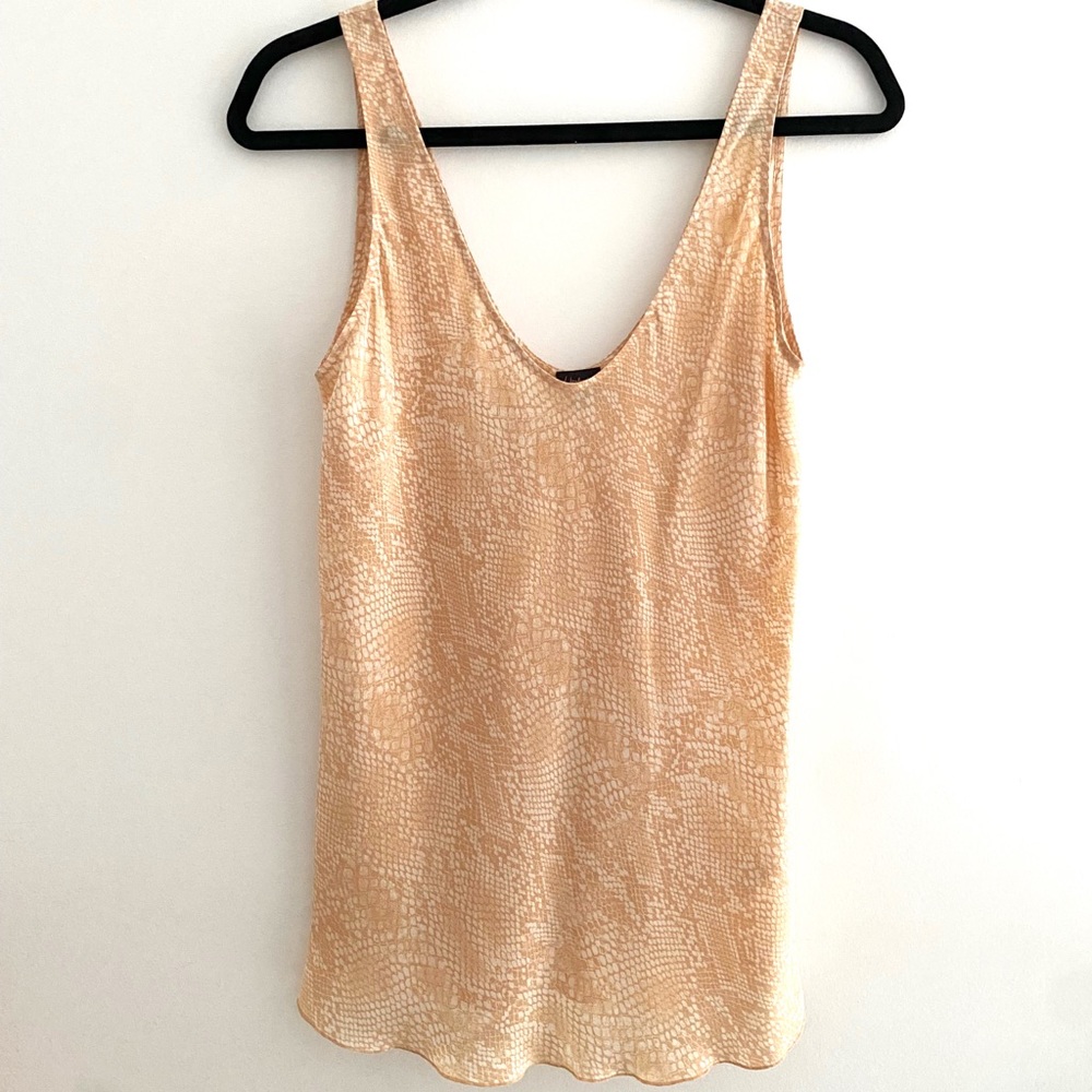 BABATON 100% silk sleeveless blouse